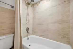 9812 S Karlov Ave, Oak Lawn, IL 60453 - Photo 20