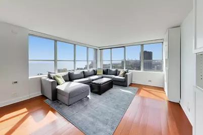 655 W Irving Park Road #2801, Chicago, IL 60613 - Photo 2