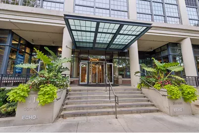 900 N Kingsbury Street #717, Chicago, IL 60610 - Photo 2