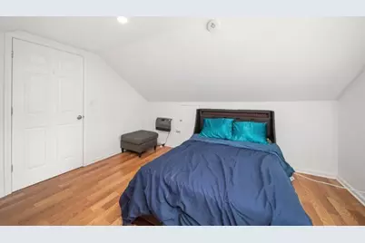 5344 W Drummond Place, Chicago, IL 60639 - Photo 12