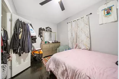 5344 W Drummond Place, Chicago, IL 60639 - Photo 16