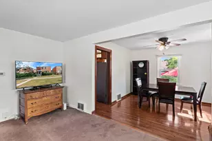 759 Westchester Blvd, Westchester, IL 60154 - Photo 2