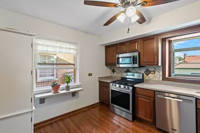 759 Westchester Boulevard, Westchester, IL 60154 - Photo 10