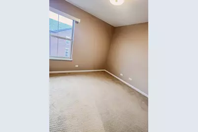 742 Summit Lane, Vernon Hills, IL 60061 - Photo 10