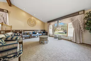 8524 Golfview Dr, Orland Park, IL 60462 - Photo 2