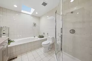 8524 Golfview Dr, Orland Park, IL 60462 - Photo 20