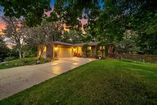 7173 Lakecrest Ct, Caledonia, IL 61011 - Photo 1