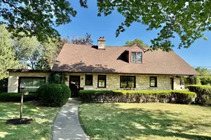 2113 12th St, Peru, IL 61354 - Photo 1