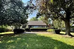 2113 12th St, Peru, IL 61354 - Photo 38