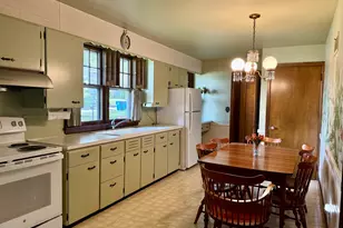 2113 12th St, Peru, IL 61354 - Photo 12