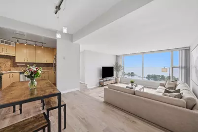 3200 N Lake Shore Drive #2102, Chicago, IL 60657 - Photo 4