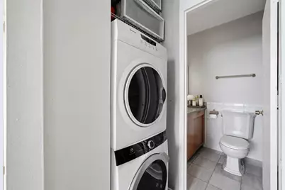 3200 N Lake Shore Drive #2102, Chicago, IL 60657 - Photo 16