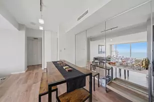 3200 N Lake Shore Dr, Chicago, IL 60657 - Photo 6