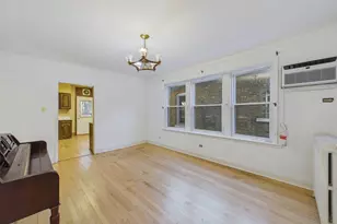 6554 N Campbell Ave, Chicago, IL 60645 - Photo 22