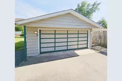 618 W Comstock Avenue, Elmhurst, IL 60126 - Photo 6