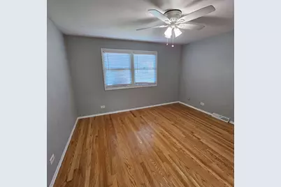 618 W Comstock Avenue, Elmhurst, IL 60126 - Photo 16