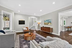 1726 W Jarvis Ave, Chicago, IL 60626 - Photo 8