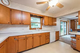 719 Hillside Ave, Antioch, IL 60002 - Photo 4