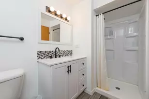 719 Hillside Ave, Antioch, IL 60002 - Photo 22