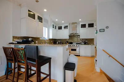 3504 N Fremont Street #4, Chicago, IL 60657 - Photo 8