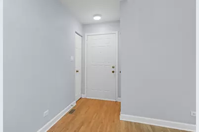 4 S Stonington Drive, Palatine, IL 60074 - Photo 2