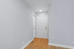 4 S Stonington Dr, Palatine, IL 60074 - Photo 2
