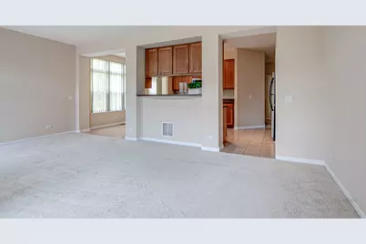 726 Summit Lane, Vernon Hills, IL 60061 - Photo 10