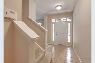 726 Summit Lane, Vernon Hills, IL 60061 - Photo 4