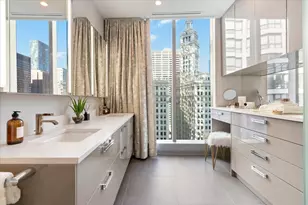 403 N Wabash St, Chicago, IL 60611 - Photo 24
