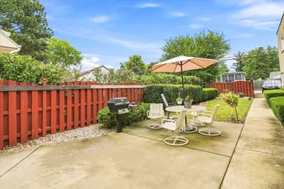 129 W Quincy Street #1, Westmont, IL 60559 - Photo 14