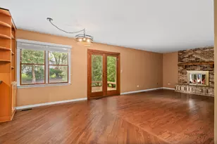 1507 Forever Ave, Libertyville, IL 60048 - Photo 10