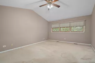 1507 Forever Ave, Libertyville, IL 60048 - Photo 12