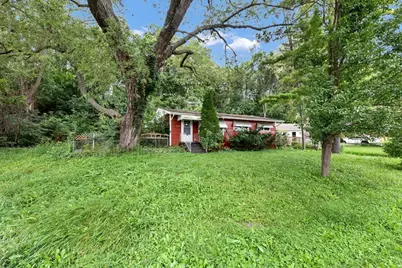 5715 Fox Lake Road, McHenry, IL 60051 - Photo 2