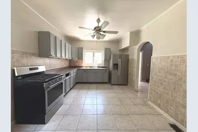 1413 Wisconsin Avenue, Berwyn, IL 60402 - Photo 4