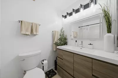 401 E Ontario Street #803, Chicago, IL 60611 - Photo 12