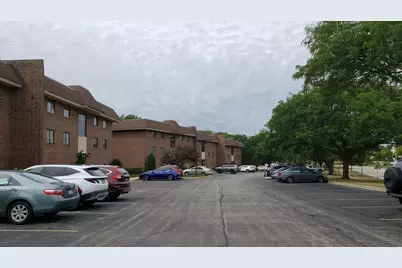 211 E Janata Avenue #3B, Lombard, IL 60148 - Photo 8