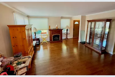 10513 Dorchester Street, Westchester, IL 60154 - Photo 2