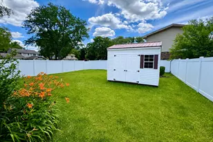 1348 Berry Ln, Flossmoor, IL 60422 - Photo 22