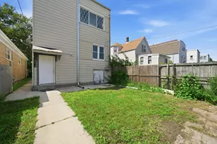 2025 N Lawler Ave, Chicago, IL 60639 - Photo 26