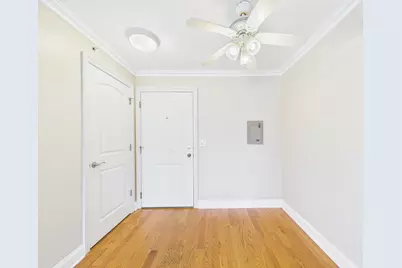 2210 S Goebbert Road #226, Arlington Heights, IL 60005 - Photo 2