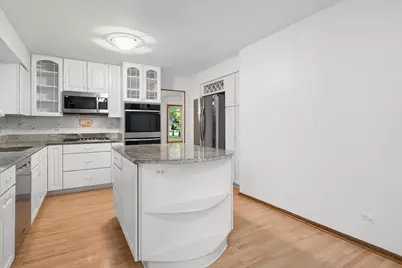 2316 Crab Apple Terrace, Buffalo Grove, IL 60089 - Photo 16