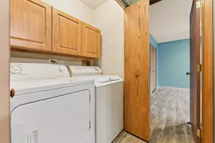 1132 Evergreen Dr, Carol Stream, IL 60188 - Photo 16