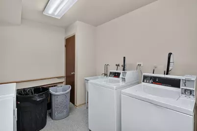 2212 Country Club Drive #21, Woodridge, IL 60517 - Photo 14