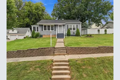 302 Towne Street, Morrison, IL 61270 - Photo 1
