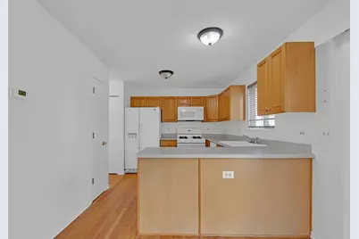 2259 N Orchard Lane, Round Lake Beach, IL 60073 - Photo 10