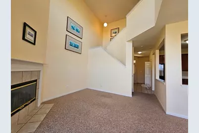 2923 Bartlett Court #2923, Naperville, IL 60564 - Photo 4