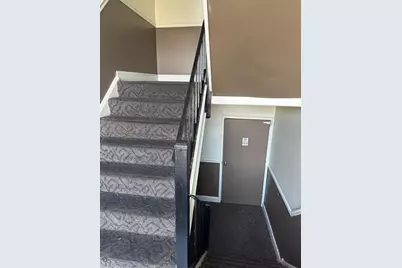 735 Heritage Drive #10204, Hoffman Estates, IL 60169 - Photo 2
