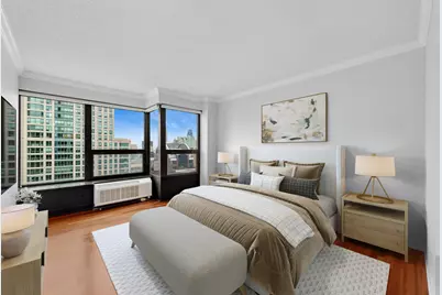 30 E Huron Street #5009, Chicago, IL 60611 - Photo 14