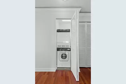 30 E Huron Street #5009, Chicago, IL 60611 - Photo 20