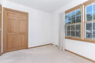 103 Ruth Rd, Bloomington, IL 61701 - Photo 36